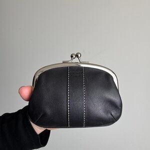 Coach Vintage Y2K Soho Kisslock Black Leather Coin Mini Purse